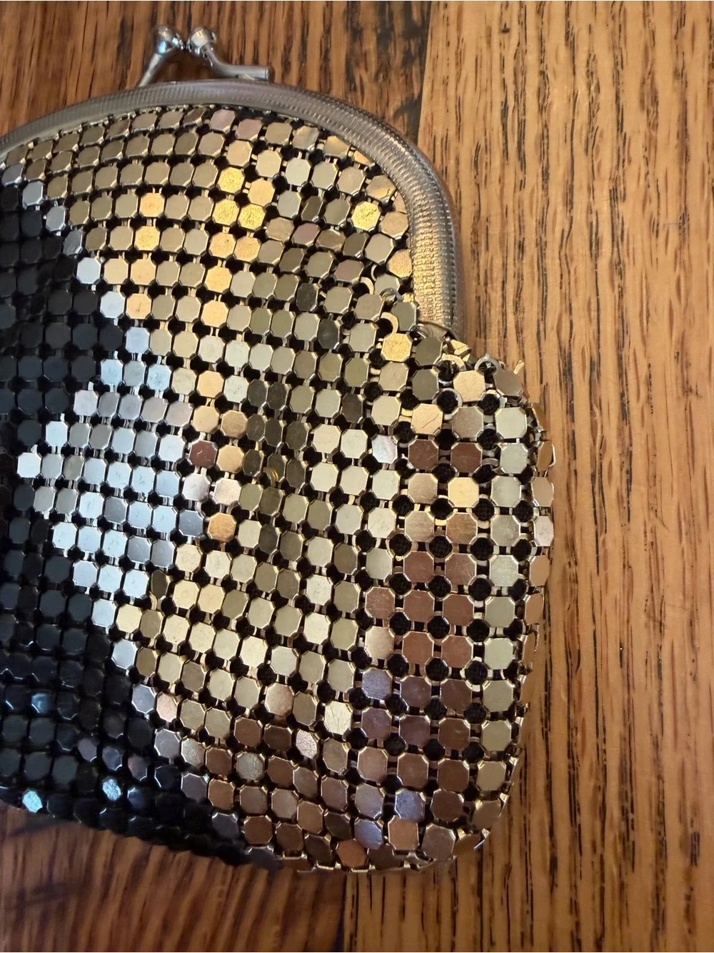 Vintage 80’s Metallic Gold Silver Black Mesh Mini Coin Purse Evening Kiss lock